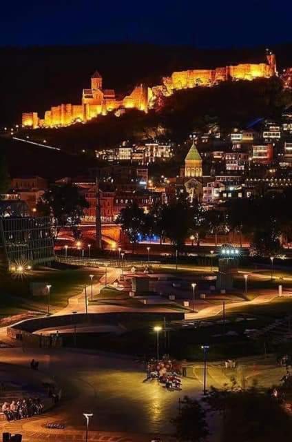Hotel Vamax Tbilisi Esterno foto