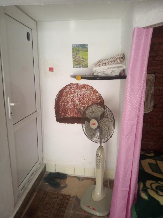 Hotel Vamax Tbilisi Esterno foto
